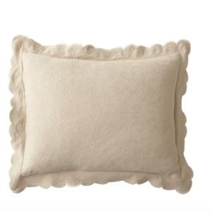 - 2 Sferra  yellow pillow shams  11x15 pillow size measurements 15 x 19 sham